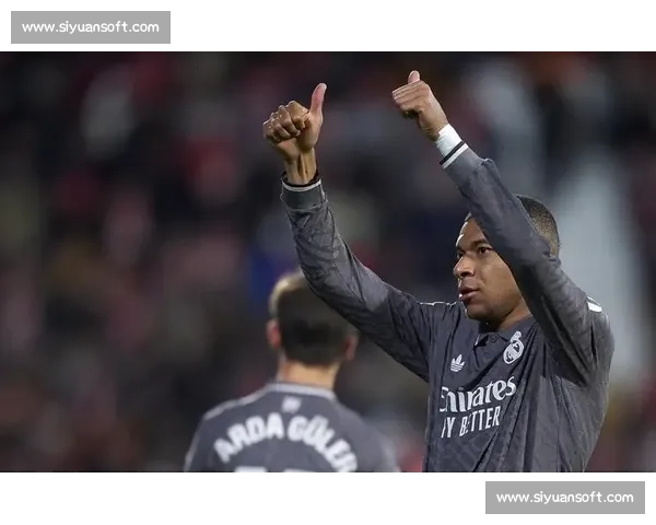 多特蒙德瞄准巴萨 16 岁中场神童